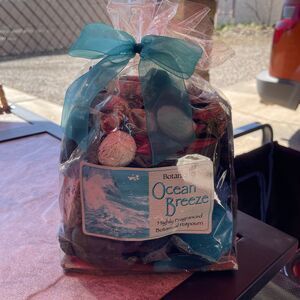 Ocean Breeze Potpourri Hand Packed Almost 1 Pound Vintage Unusual Pieces Inside